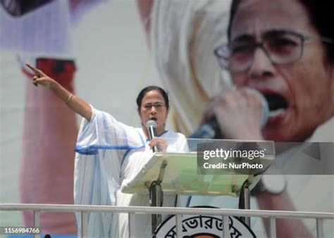 mamata banerjee  high res pictures getty images