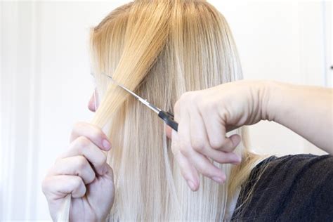 How To Thin Your Own Hair With Thinning Shears