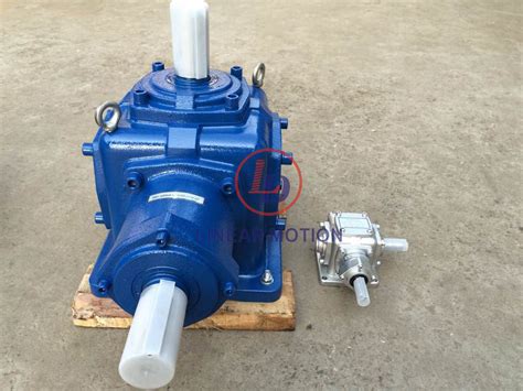 T Series Spiral Bevel Gearbox Straight Gearbox Speed Reduction T Series