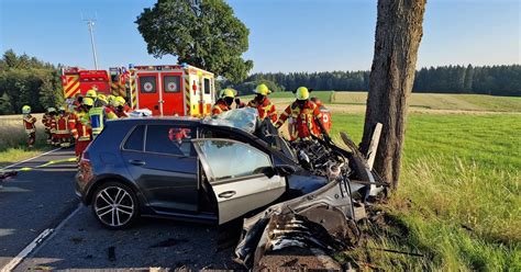 J Hriger Prallt Gegen Baum Und Stirbt Radio Ramasuri