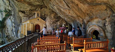 Covadonga Santuario De Covadonga Cangas De On S