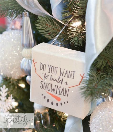 DIY Disney Frozen Christmas Tree - A Pop of Pretty