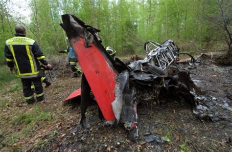 Fotostrecke Kirchheim Teck Co Pilot Stirbt Bei Absturz An Hahnweide