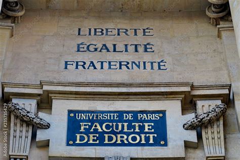 Université De Paris Faculté De Droit Liberté égalité Fraternité Stock