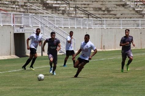 Tupi empata jogo treino o Nacional em Muriaé