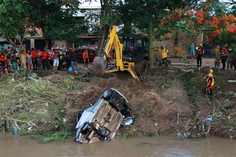 Número De Mortos Pelas Chuvas No Rio De Janeiro Sobe Para 12 Metrópoles