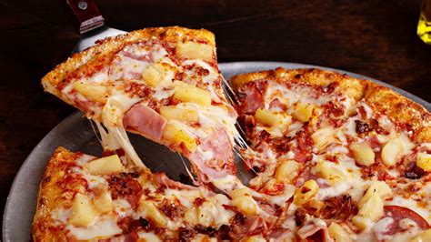 Square Or Triangular Pizza Slices Which Are Better