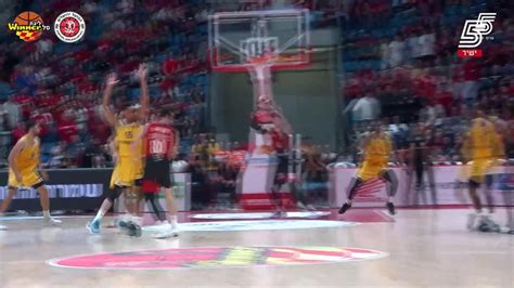 Hapoel Bank Yahav Jerusalem Dunks In Hapoel Bank Yahav Jerusalem Vs