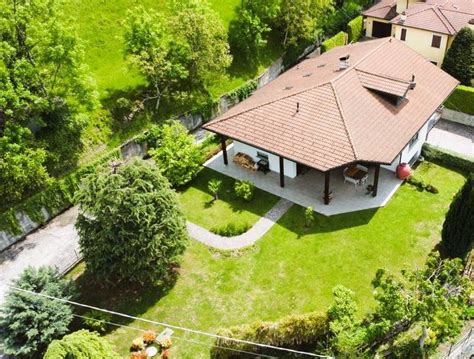 Vendita Villa Unifamiliare In Via San Fedele 60 Centro Valle Intelvi