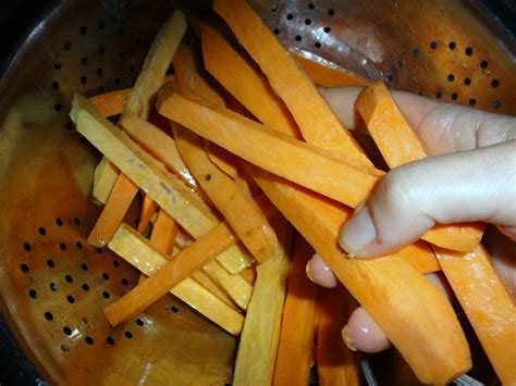 How To Make Crispy Sweet Potato Fries Delishably