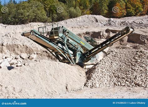 Quarry Conveyor Belt Machine Stock Image Image Of Rocks Heavy