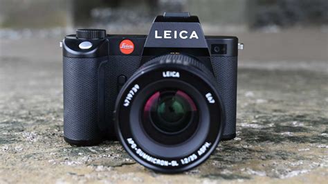 Leica SL2 Review Camera Jabber