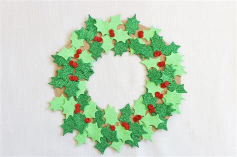 Diy Cardboard Christmas Wreaths 4 Ways A Life With Frills