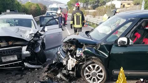 Incidente Stradale Sulla Statale Tre Feriti