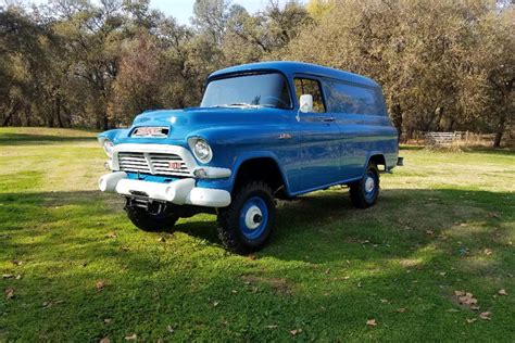 1957 Gmc 100 4x4 Napco Panel Truck Front 3 4 226441