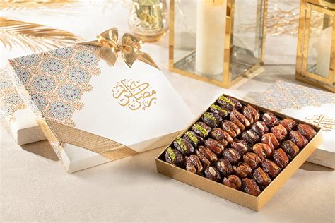 Traditional Gifts for Ramadan and Eid - Official Bateel Blog