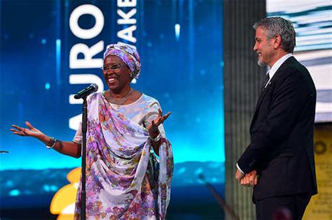 George Clooney Presents Maiden Mn Aurora Prize To Burundi Woman