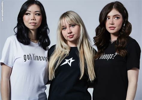 Chrissy Costanza Chrissycostanza Nude OnlyFans Leaks Fappening FappeningBook