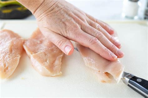 How To Cut Chicken Breast In Half Lengthwise