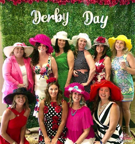 Kentucky Derby Party Fashion | The Bubbly Hostess