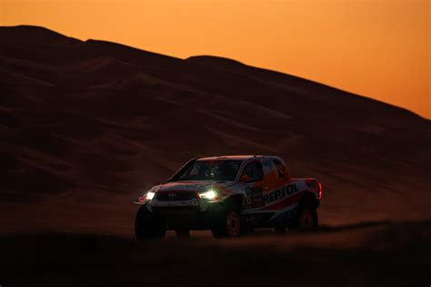 Dakar 2024 La Etapa De 72 Horas De Isidre Esteve Dos Noches En El