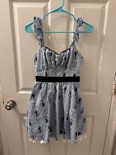 Disney Hot Topic Alice In Wonderland Lolita Kawaii Ruffle Cosplay