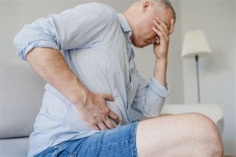 Colitis: Signs, Symptoms, and Complications