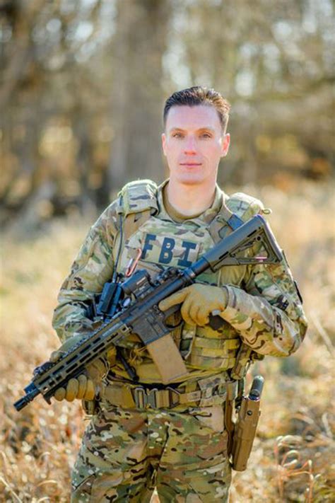 30 Ex-FBI Agents Show Support for Whistleblower | Conservative News Daily™