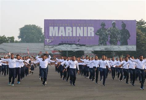 PRAJURIT CANDRACA YONIF 4 MARINIR IKUTI OLAHRAGA GEMBIRA BERSAMA PASMAR 1