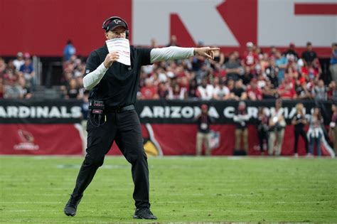 How Has Kliff Kingsbury Stacked Up Against Dan Quinn Hogs Haven