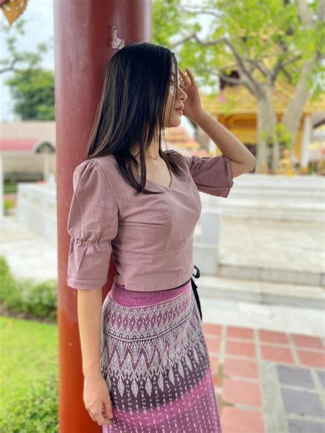 👸 𝐇𝐧𝐢𝐧 𝐎𝐨 𝐖𝐚𝐢 𝐖𝐚𝐢 🇲🇲 Trendy Dress Outfits Quick Outfits Burmese