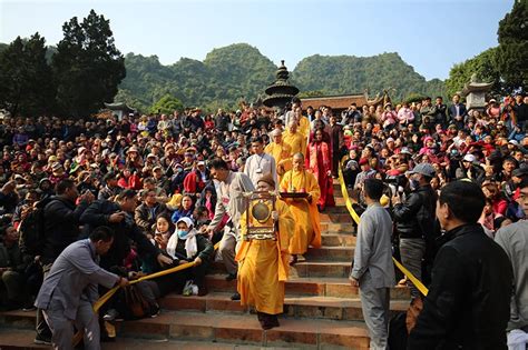 Vietnam Buddhism: A significant religion of the country