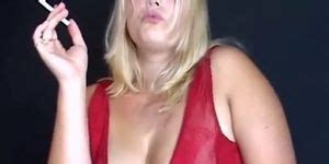 BBW Eaten While Smoking Porn Videos