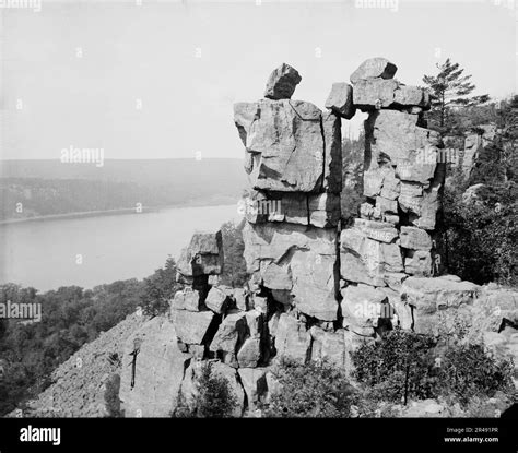 Devils Lake Wis C1898 Stock Photo Alamy