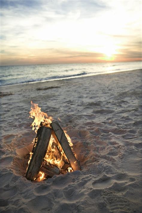 How to Start a Bonfire at the Beach | ehow