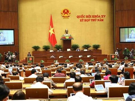 Proyecto de Ley de tierras ocupa atención de Parlamento vietnamita