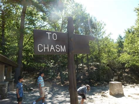 A Visit to Purgatory Chasm State Reservation