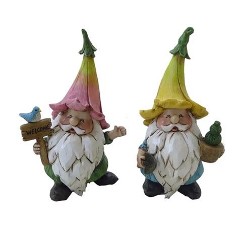 Resin Naughty Garden Gnome Garden Statue Christmas Dress Up Garden