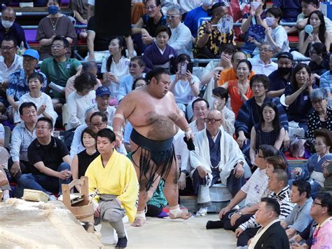 貴景勝が大関陥落、照ノ富士に敗れて2場所連続負け越し決定 19年七月場所以来2度目の陥落 大相撲写真ニュース 日刊スポーツ