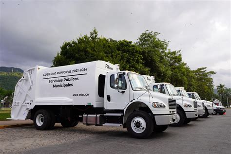 Entregan 4 nuevos camiones para la recolección de la basura La Tinta