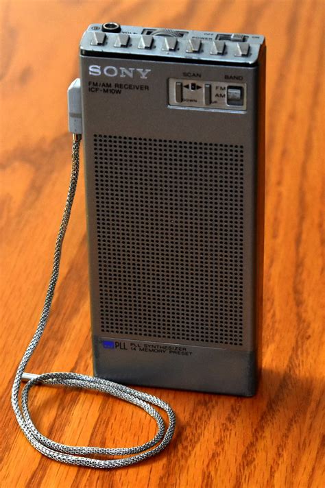 Vintage Sony Model ICF M10W Portable AM FM Radio With Pres Flickr