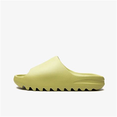 Купить Сланцы Yeezy Slide «Resin» с бесплатной доставкой - 23 sneaker store