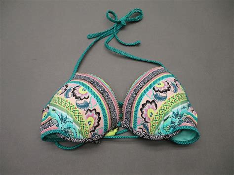 B Shade Shore Womens Multicolor Underwire Padded Bikini Top