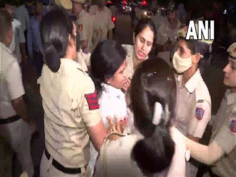 Delhi Police Detain Youth Congress Workers Protesting Over Rahul Gandhi