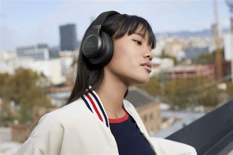 Беспроводные ANC-наушники JBL Live 460NC и 660NC появились в России ...