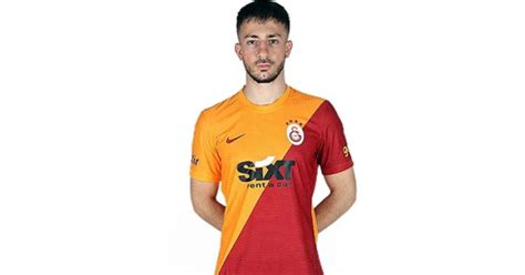 Galatasaray bir transferi daha İstanbul a getirdi