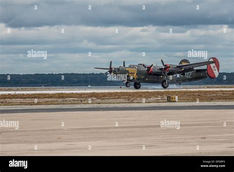 world war 2 planes Stock Photo - Alamy