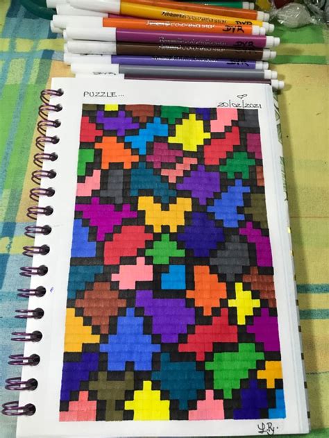 Puzzle Dots En 2021 Dibujos En Cuadricula Arte En Cuadernos