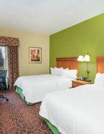 The Hampton Inn Bardstown Hotel