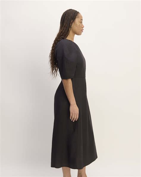 The Linen Short Sleeve Scoop Midi Dress Black Everlane